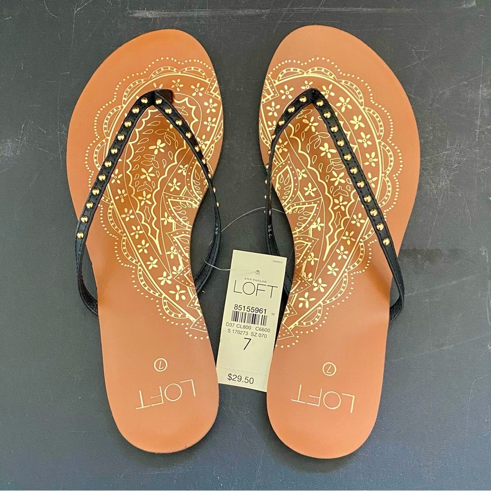 NWT Ann Taylor Loft leather sandals size 7